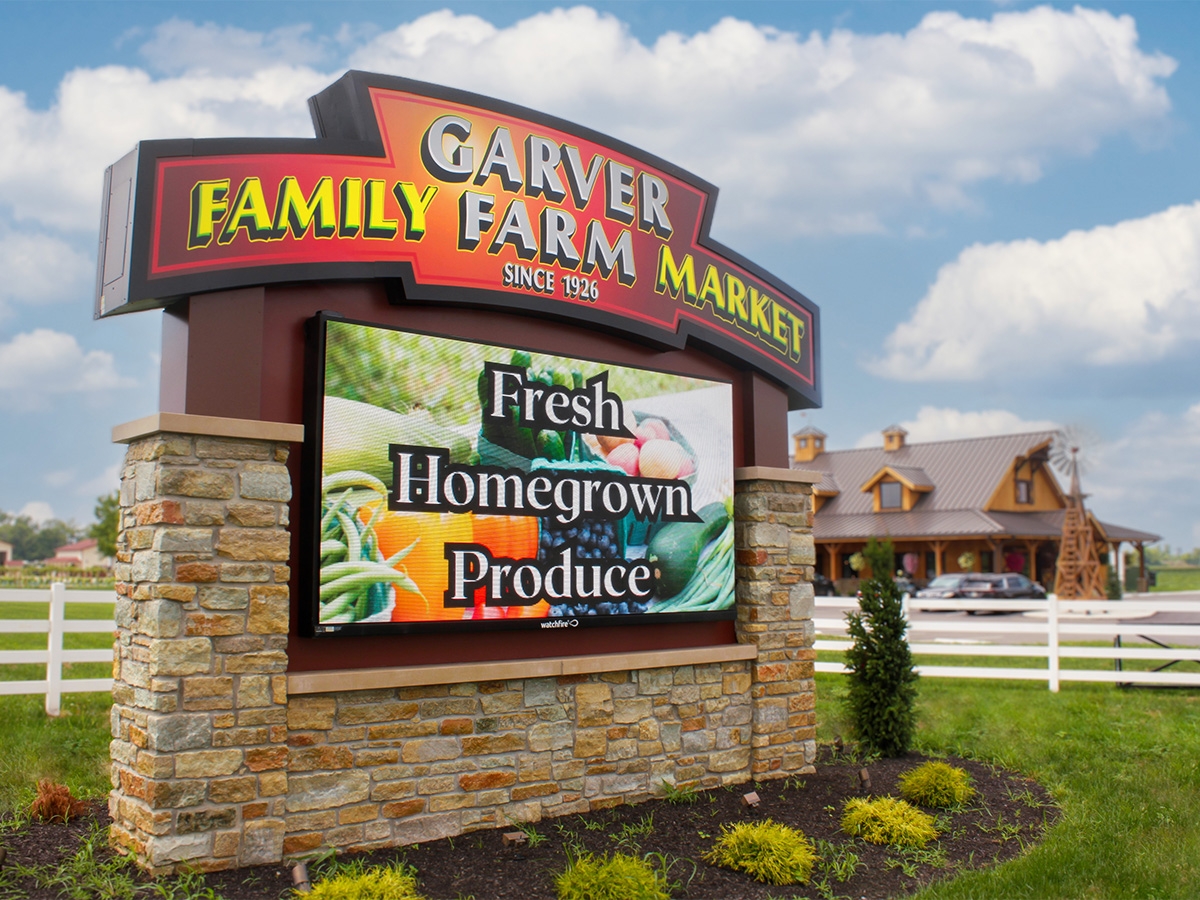 Garver Family Farm Market; 8mm, 6'5" x 12'3", Middletown, OH